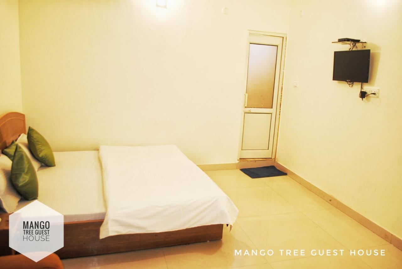 Mango Tree Guest House Rishīkesh Eksteriør billede