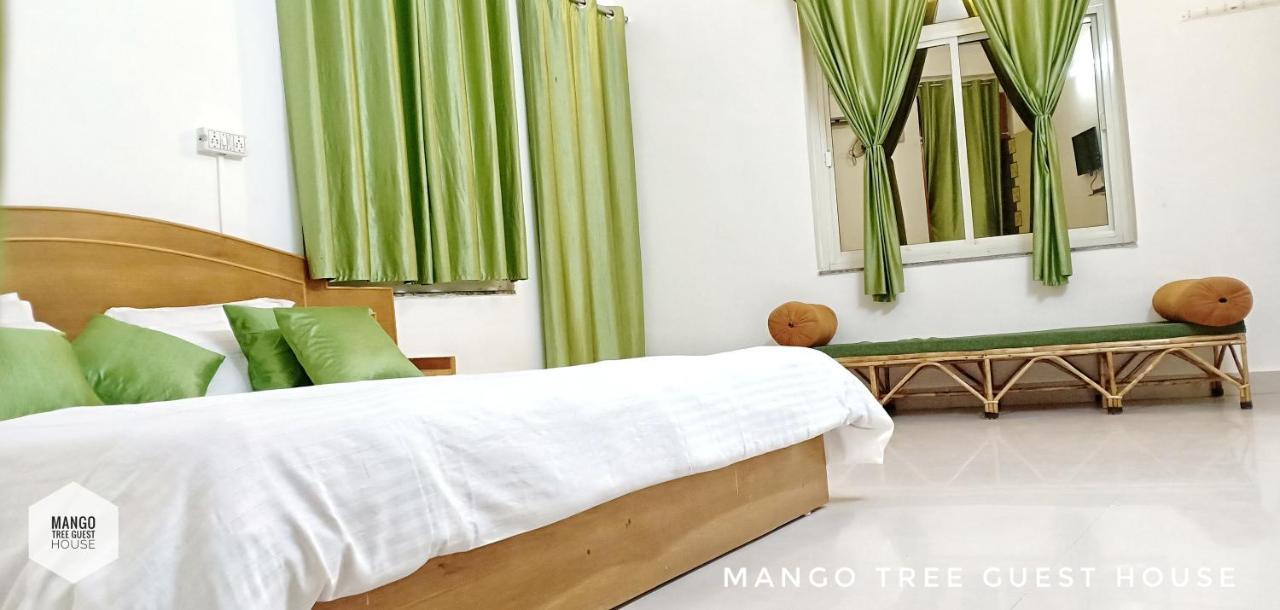 Mango Tree Guest House Rishīkesh Eksteriør billede