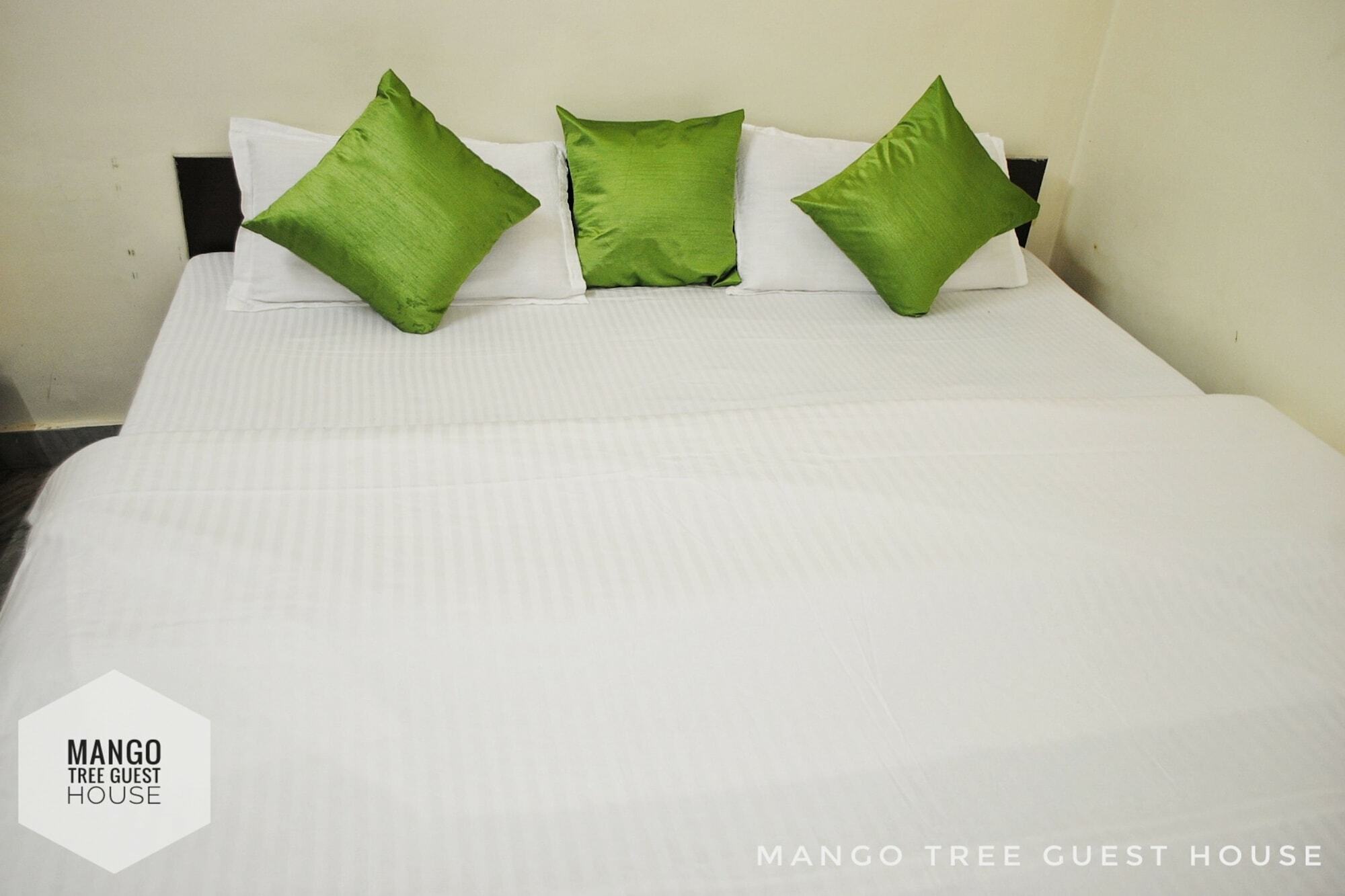 Mango Tree Guest House Rishīkesh Eksteriør billede